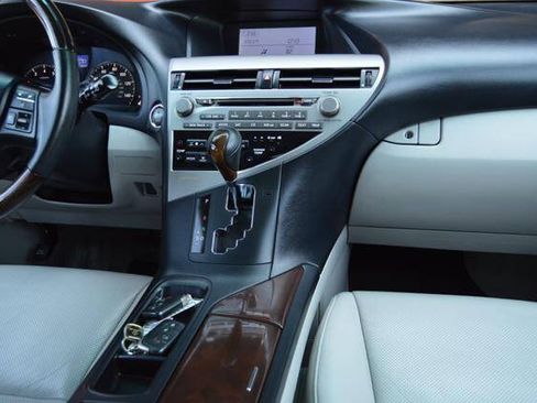 Used 2012 Lexus RX 350 FWD w/ Premium Pkg image 18