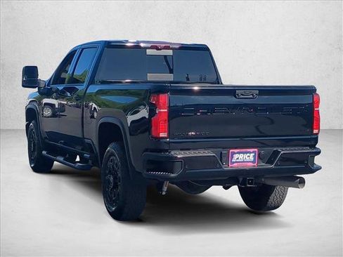 Used 2024 Chevrolet Silverado 2500 LTZ w/ LTZ Plus Package AWD/4WD image 7