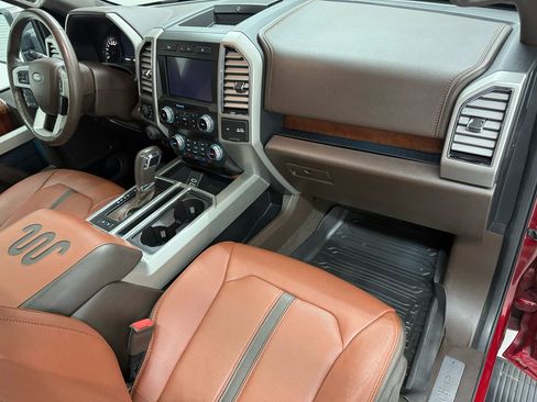 Used 2019 Ford F150 King Ranch image 10