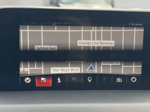 Used 2018 MAZDA CX-5 Touring w/ Preferred Equipment Package image 11