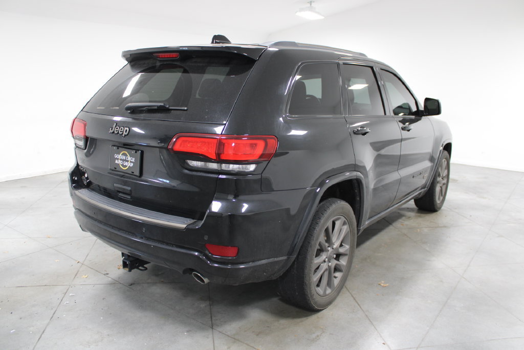 Used 2017 Jeep Grand Cherokee Limited 75th Anniversary AWD/4WD image 9