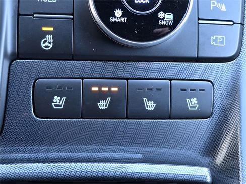 Used 2023 Hyundai Santa Fe Calligraphy image 35