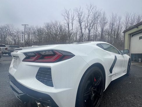 Used 2020 Chevrolet Corvette 3LT w/ 3LT Preferred Equipment Group image 4