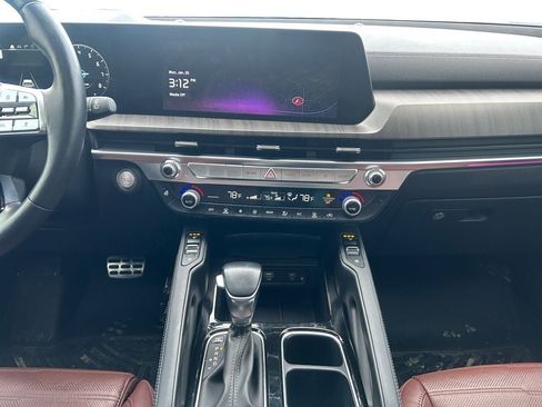 Used 2023 Kia Telluride SX Prestige image 12