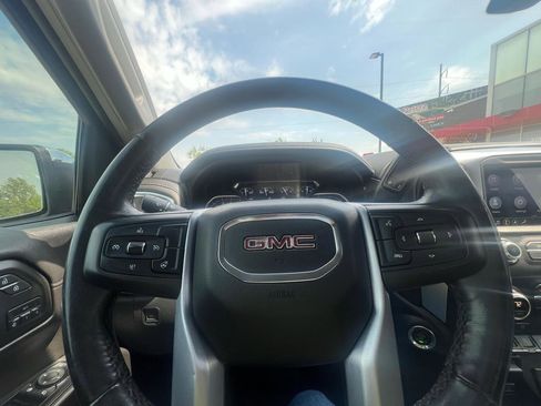 Used 2019 GMC Sierra 1500 SLT w/ SLT Convenience Package AWD/4WD image 14