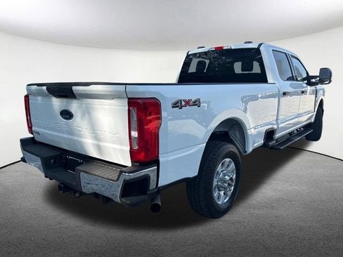 Used 2024 Ford F250 XLT AWD/4WD image 14