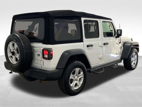 Used 2020 Jeep Wrangler Unlimited Sport S image 3
