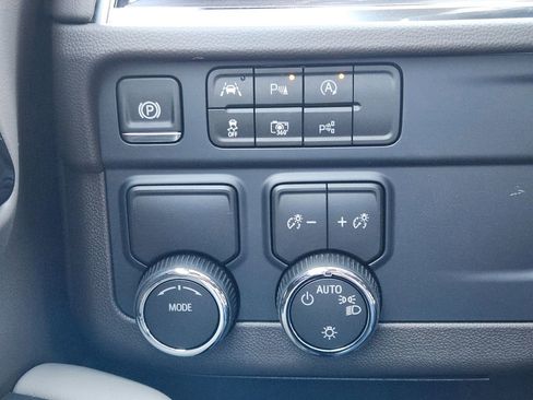 New 2026 Chevrolet Tahoe LS image 16