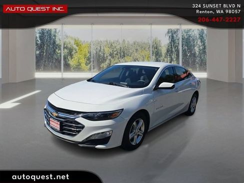 Used 2023 Chevrolet Malibu LT FWD image 1