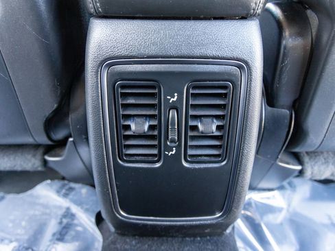 Used 2020 Dodge Durango SXT w/ 3rd Row Seating Group RWD image 35