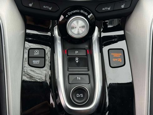 Certified 2025 Acura TLX w/ Technology Package FWD image 20