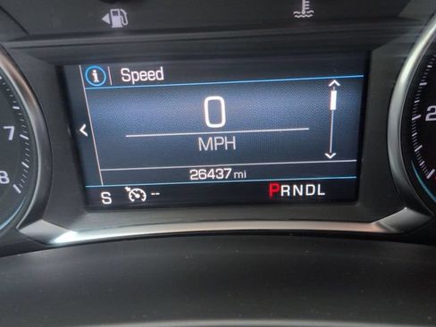 Used 2024 Chevrolet Equinox LT FWD image 15