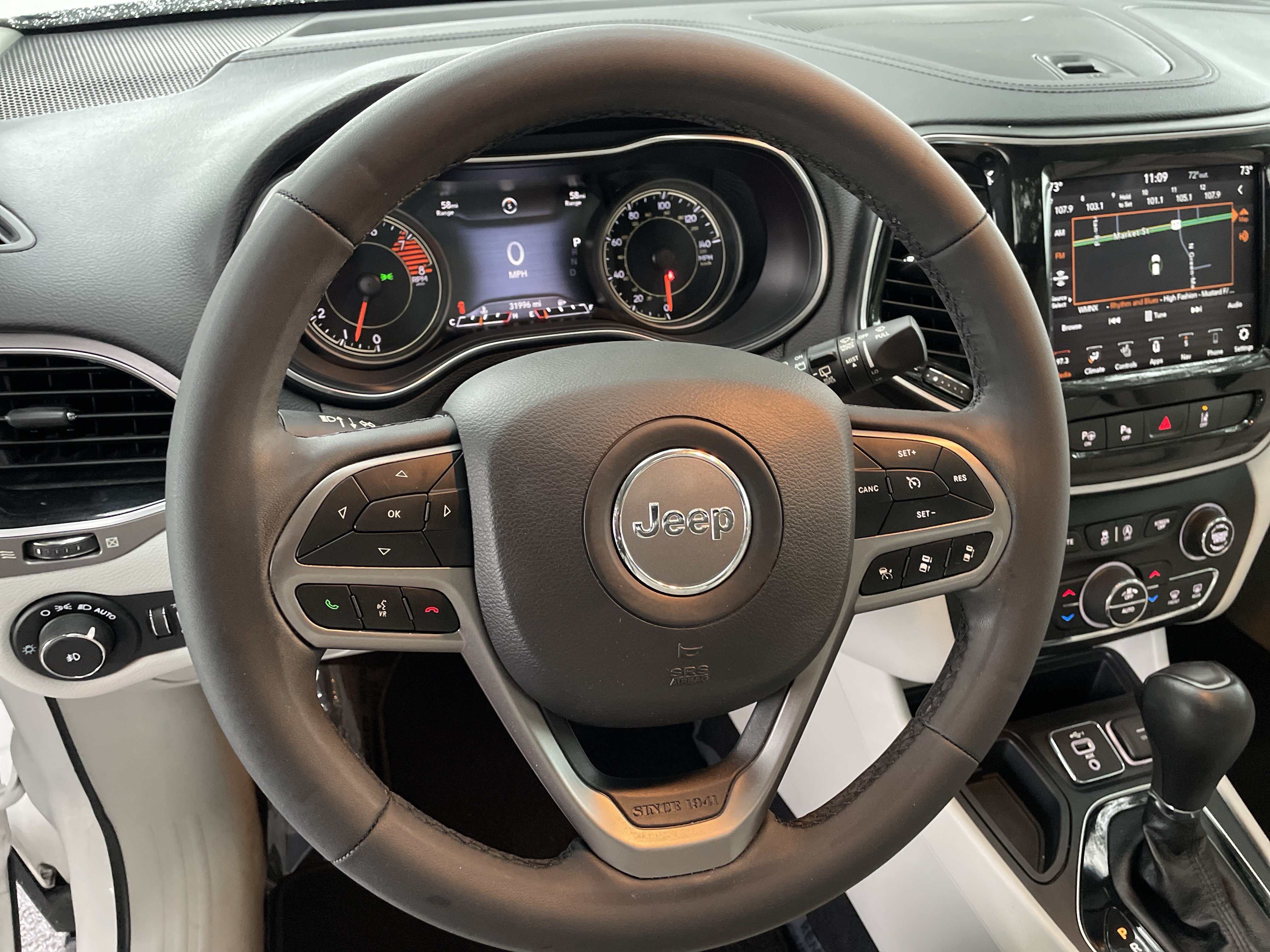 Used 2021 Jeep Cherokee Limited w/ Elite Package FWD image 17