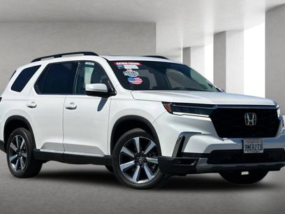 Certified 2025 Honda Pilot Touring