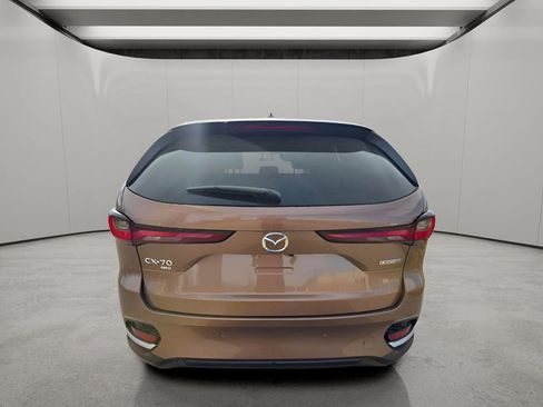Used 2025 MAZDA CX-70 Plug-In Hybrid w/ Premium Plus AWD/4WD image 4