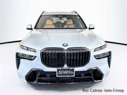Used 2026 BMW X7 xDrive40i w/ Executive Package AWD/4WD image 2