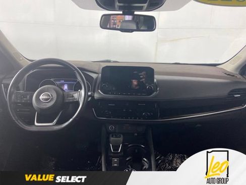 Used 2022 Nissan Rogue SL w/ SL Premium Package AWD/4WD image 18