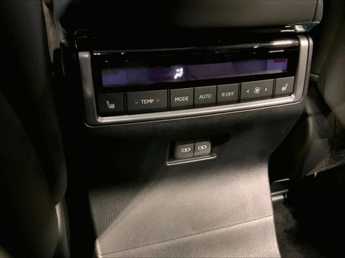 Certified 2024 Lexus GX 550 w/ Cold Area Package AWD/4WD image 34