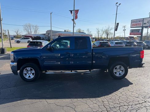 Used 2017 Chevrolet Silverado 1500 LT AWD/4WD image 4