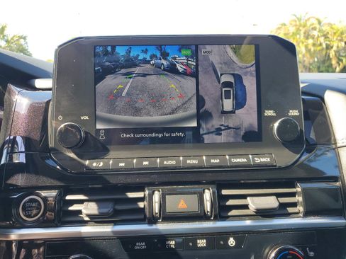 Certified 2023 Nissan Pathfinder Platinum image 8