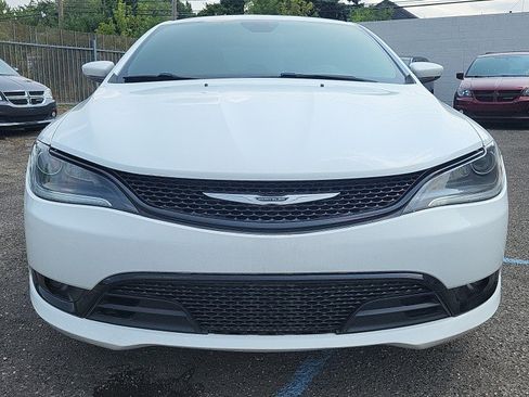 Used 2016 Chrysler 200 S w/ Navigation & Sound Group I AWD/4WD image 3