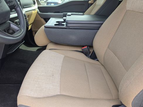 Used 2022 Ford F150 XLT RWD image 14
