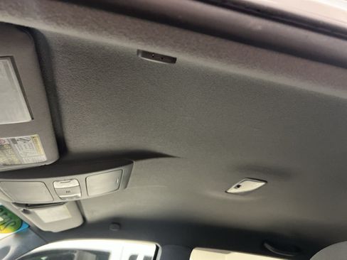 Used 2013 Toyota Tacoma 4x4 Double Cab w/ SR5 Pkg image 19