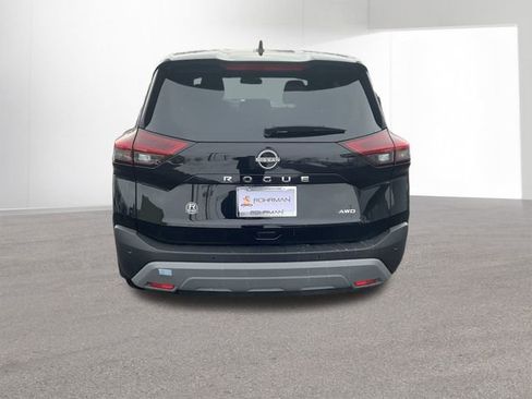 Certified 2023 Nissan Rogue S image 5