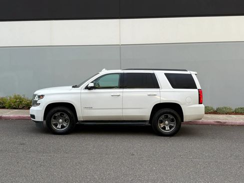 Used 2018 Chevrolet Tahoe LS w/ Max Trailering Package AWD/4WD image 3
