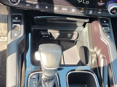 Used 2024 Kia Telluride EX FWD image 25