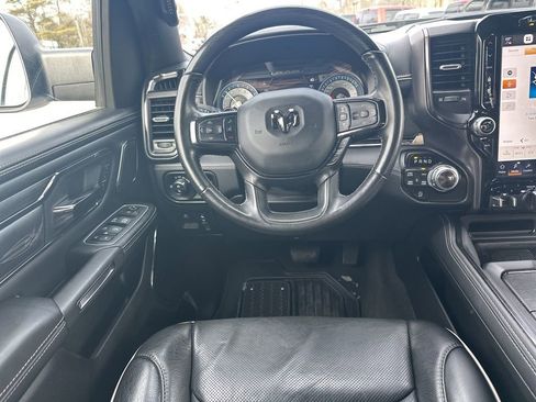 Used 2022 RAM 1500 Limited image 18