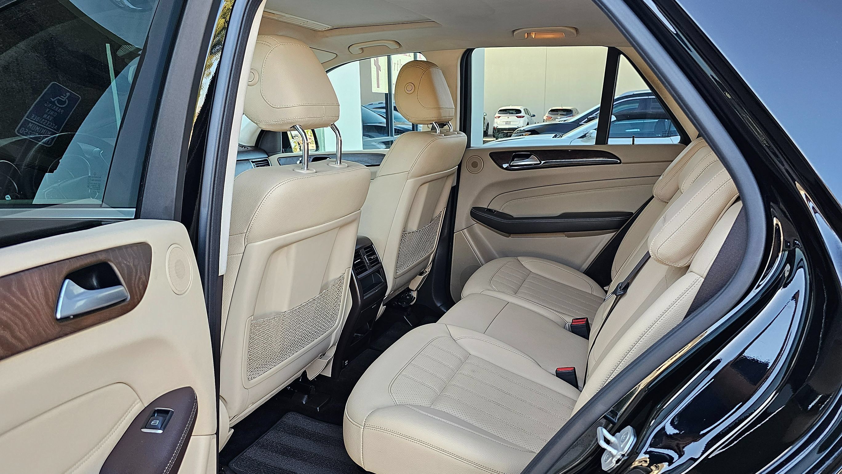 Used 2018 Mercedes-Benz GLE 350 image 17