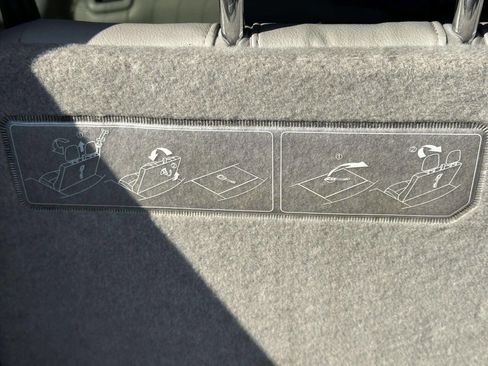 Used 2010 Toyota Highlander Limited image 27