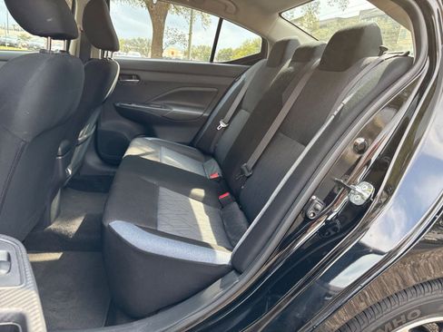 Used 2025 Nissan Versa SV image 21