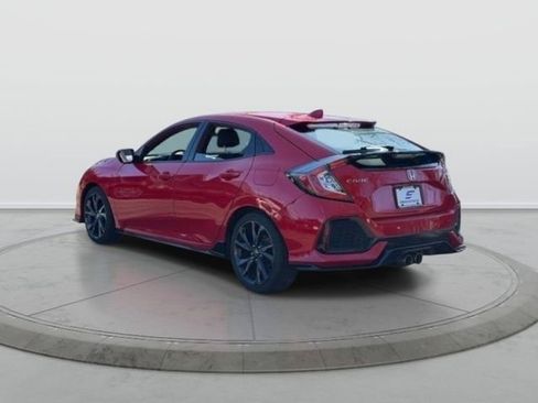 Used 2018 Honda Civic Sport image 5