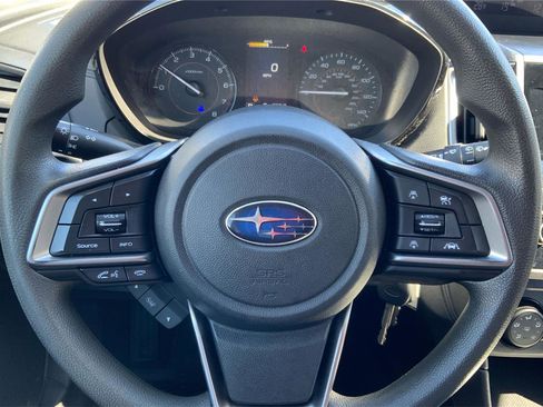 Used 2019 Subaru Crosstrek 2.0i w/ Eyesight System image 16