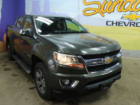 Used 2018 Chevrolet Colorado LT image 2