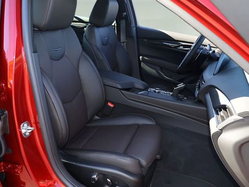 New 2026 Cadillac CT5 V image 24