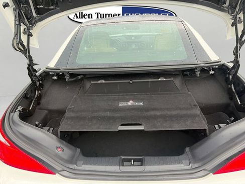 Used 2013 Mercedes-Benz SL 550 image 7