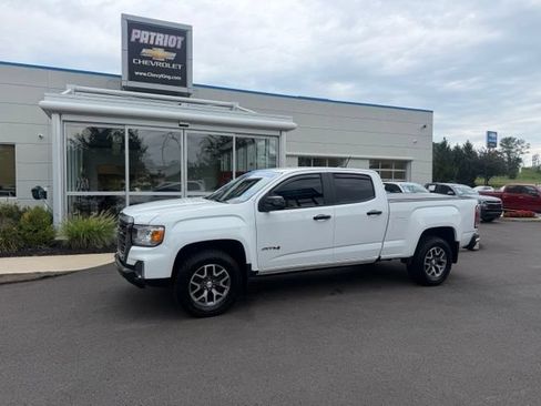 Used 2021 GMC Canyon AT4 w/ Driver Alert Package AWD/4WD image 2