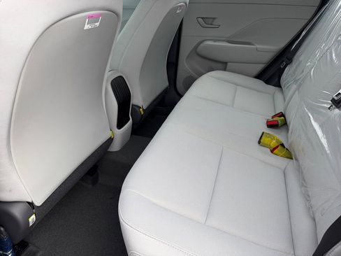 New 2026 Hyundai Kona SE AWD/4WD image 12