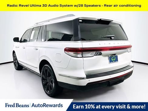 Used 2023 Lincoln Navigator L Reserve AWD/4WD image 5