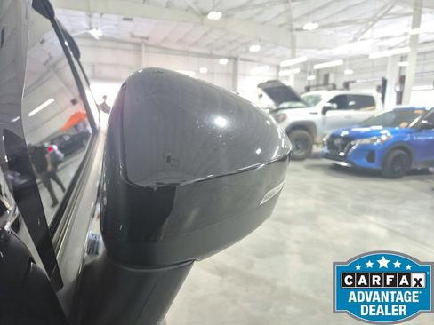 Used 2023 Nissan Rogue SL w/ SL Premium Package FWD image 28