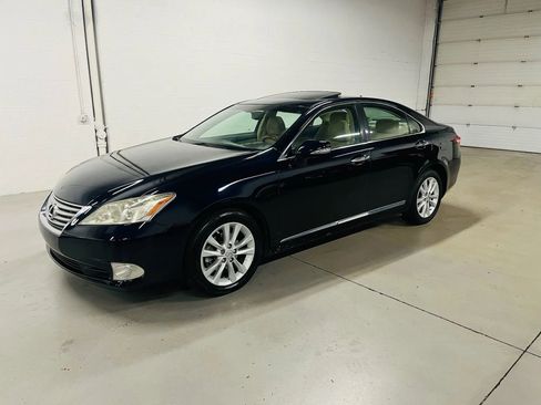 Used 2010 Lexus ES 350 image 2