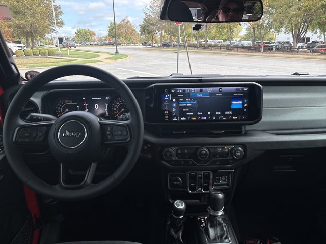 Used 2026 Jeep Wrangler Unlimited Sport AWD/4WD image 14