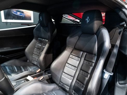 Used 2011 Ferrari 458 Italia Coupe image 4