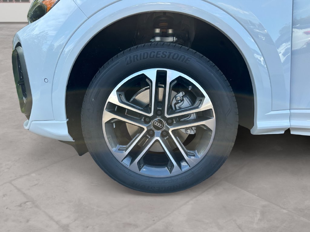 New 2026 Audi Q5 Premium Plus AWD/4WD image 14