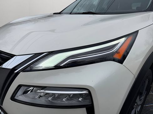 Used 2021 Nissan Rogue Platinum AWD/4WD image 10