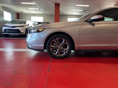 Used 2023 Honda Accord EX image 27