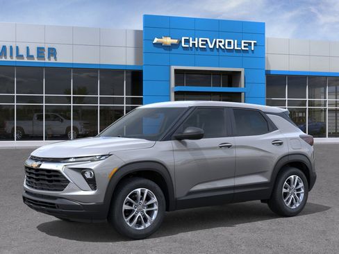 New 2026 Chevrolet TrailBlazer LS image 2